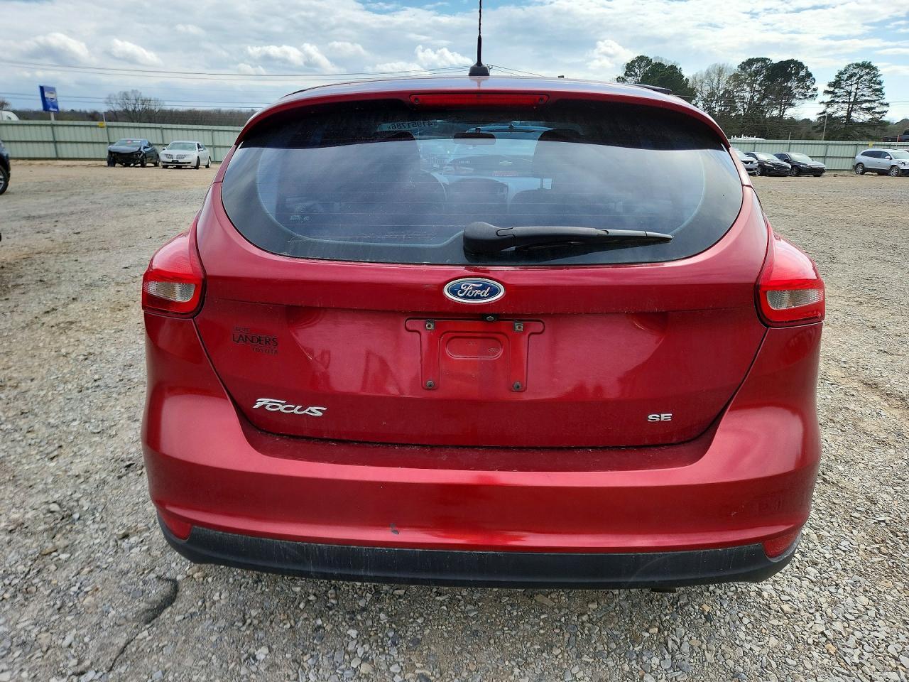 2017 Ford Focus se