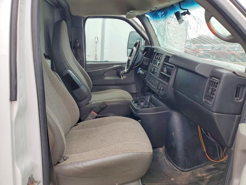 2015 GMC Savana Utility / Service Truck
