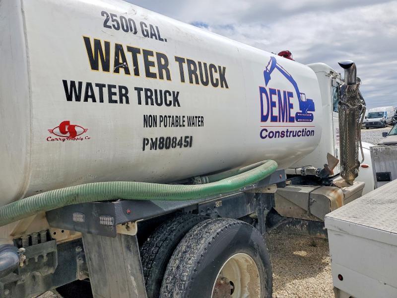 2023 Peterbilt 337