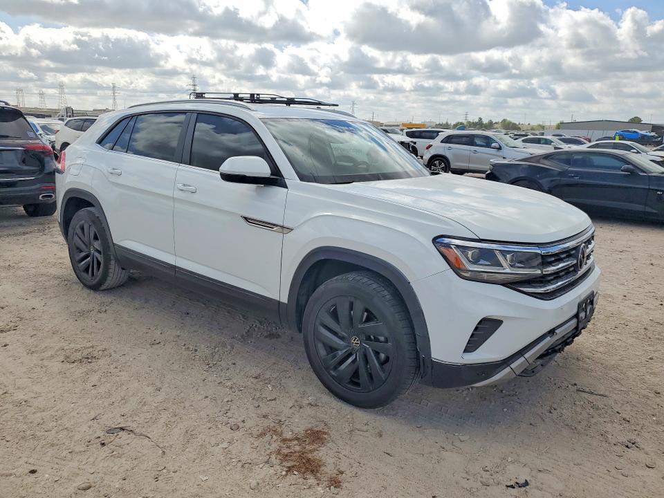 2021 Volkswagen Atlas Cross Sport se