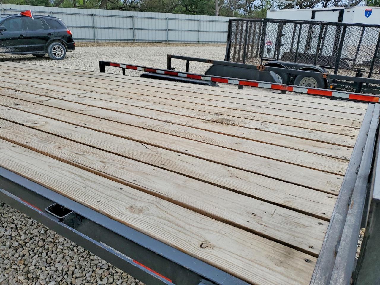 2026 Interstate IBDO10220TA3 Equipment Trailer