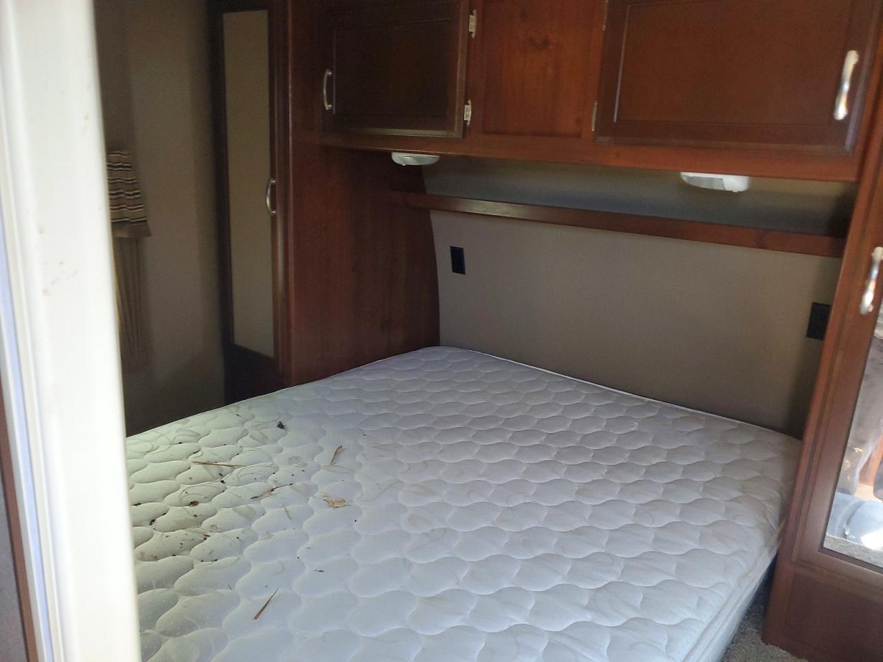 2015 Keystone Outback Camper