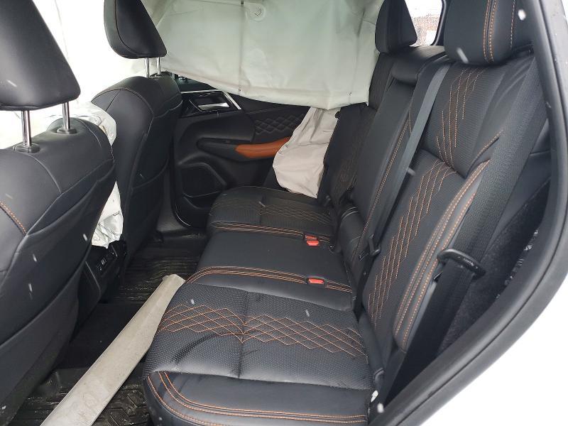 2023 Mitsubishi Outlander sel
