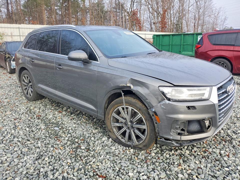 2017 Audi Q7 Premium