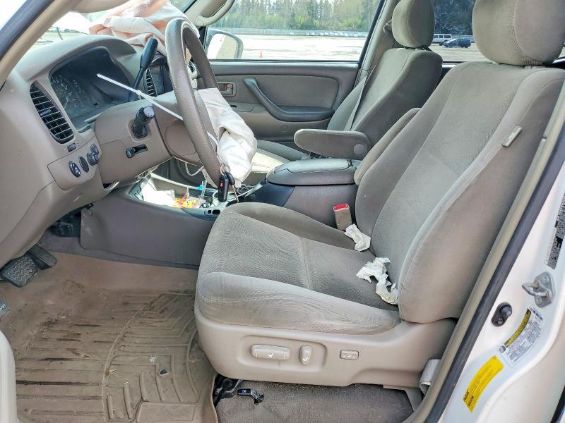 2006 Toyota Sequoia SR5