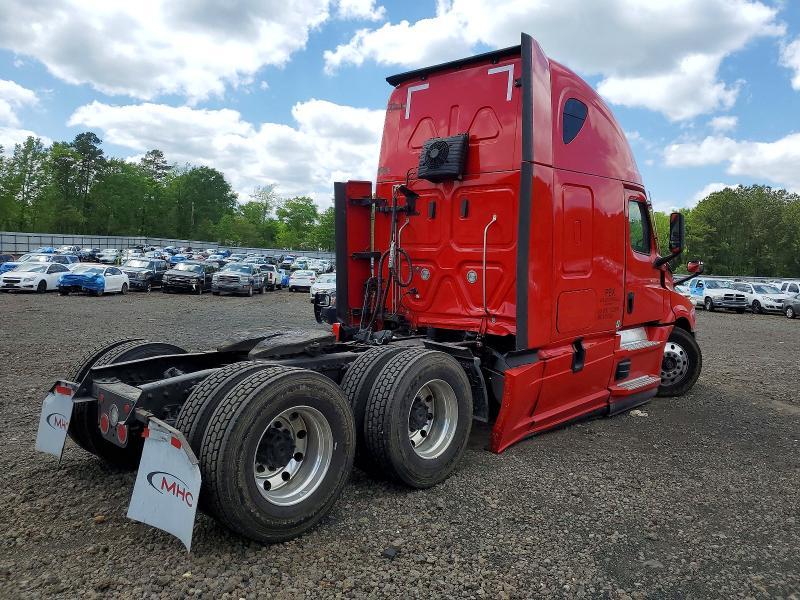 2022 Freigliner 2022 Freightliner Cascadia 126 Semi Truck