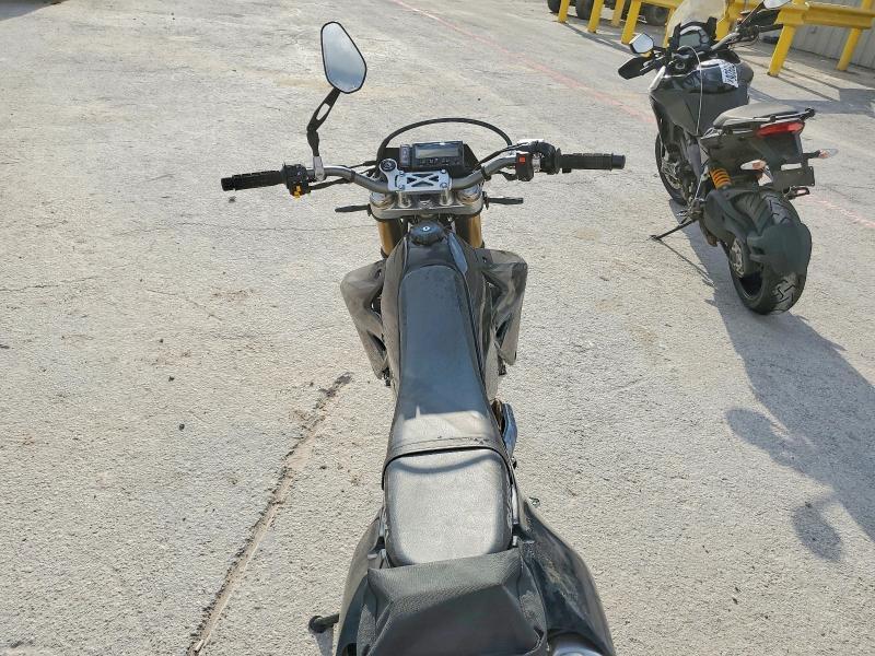 2024 Suzuki DR-Z400 SM