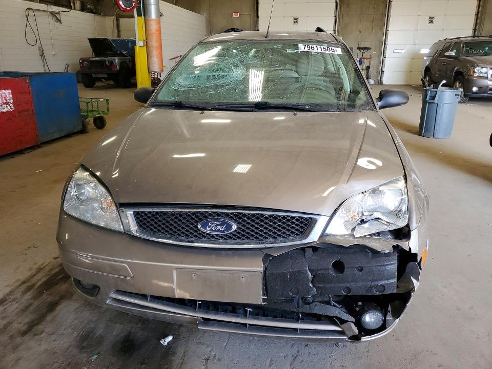 2005 Ford Focus zxw