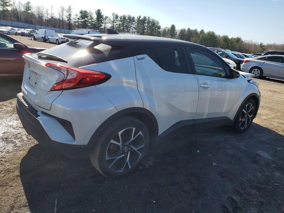 2019 Toyota C-hr xle