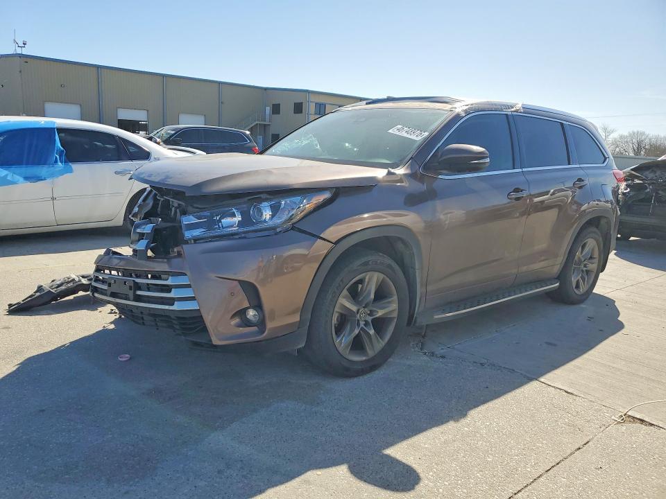 2019 Toyota Highlander Limited Platinum