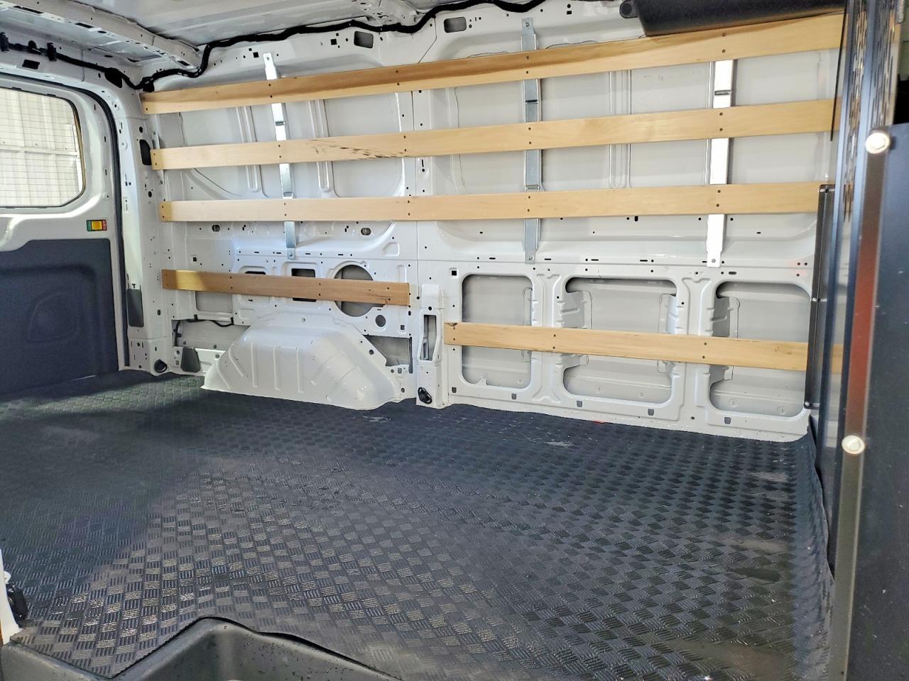 2025 Ford Transit T-250