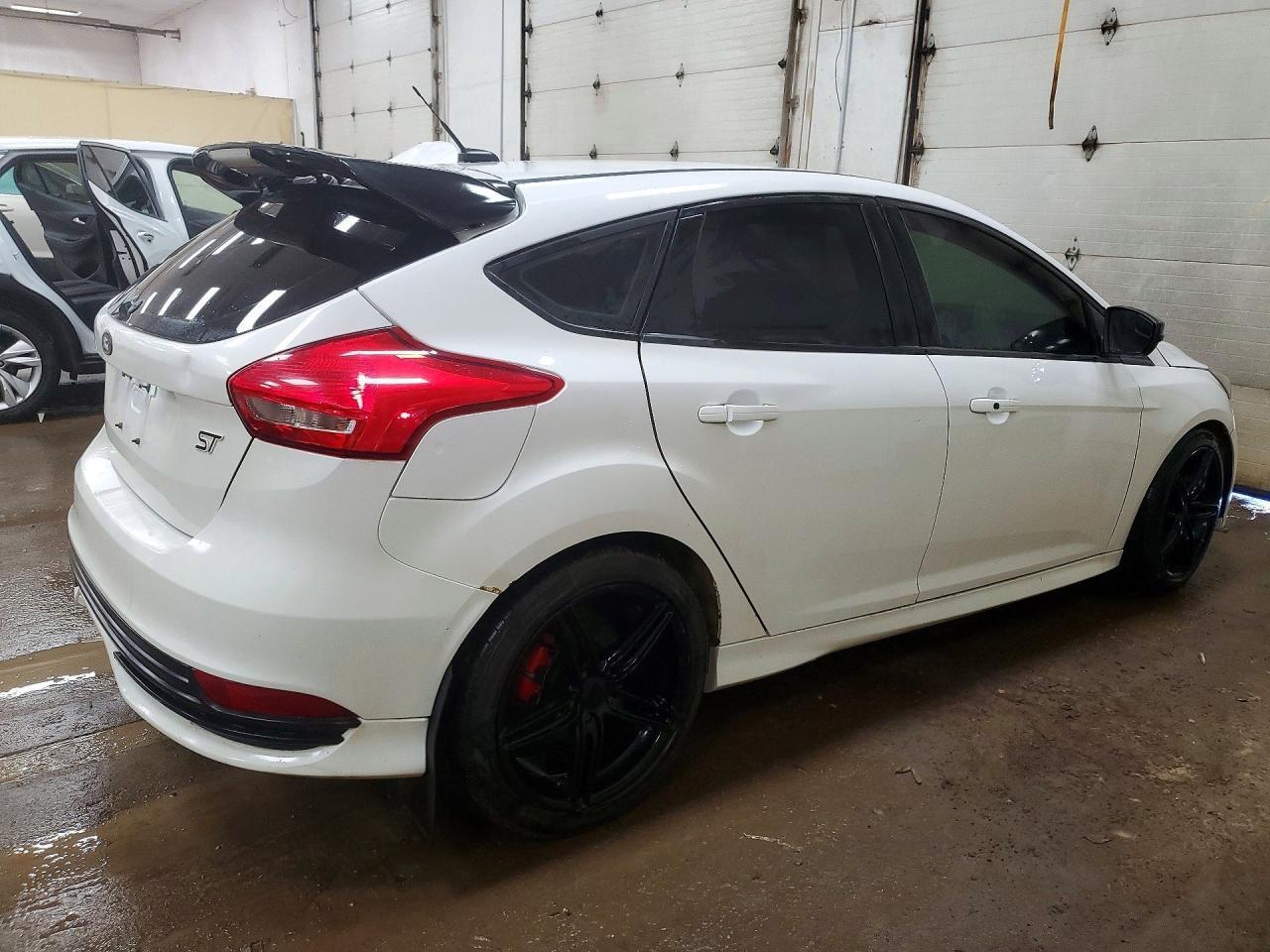 2017 Ford Focus st