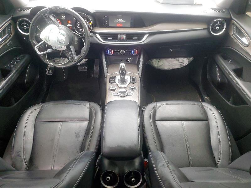 2021 Alfa Romeo Stelvio ti