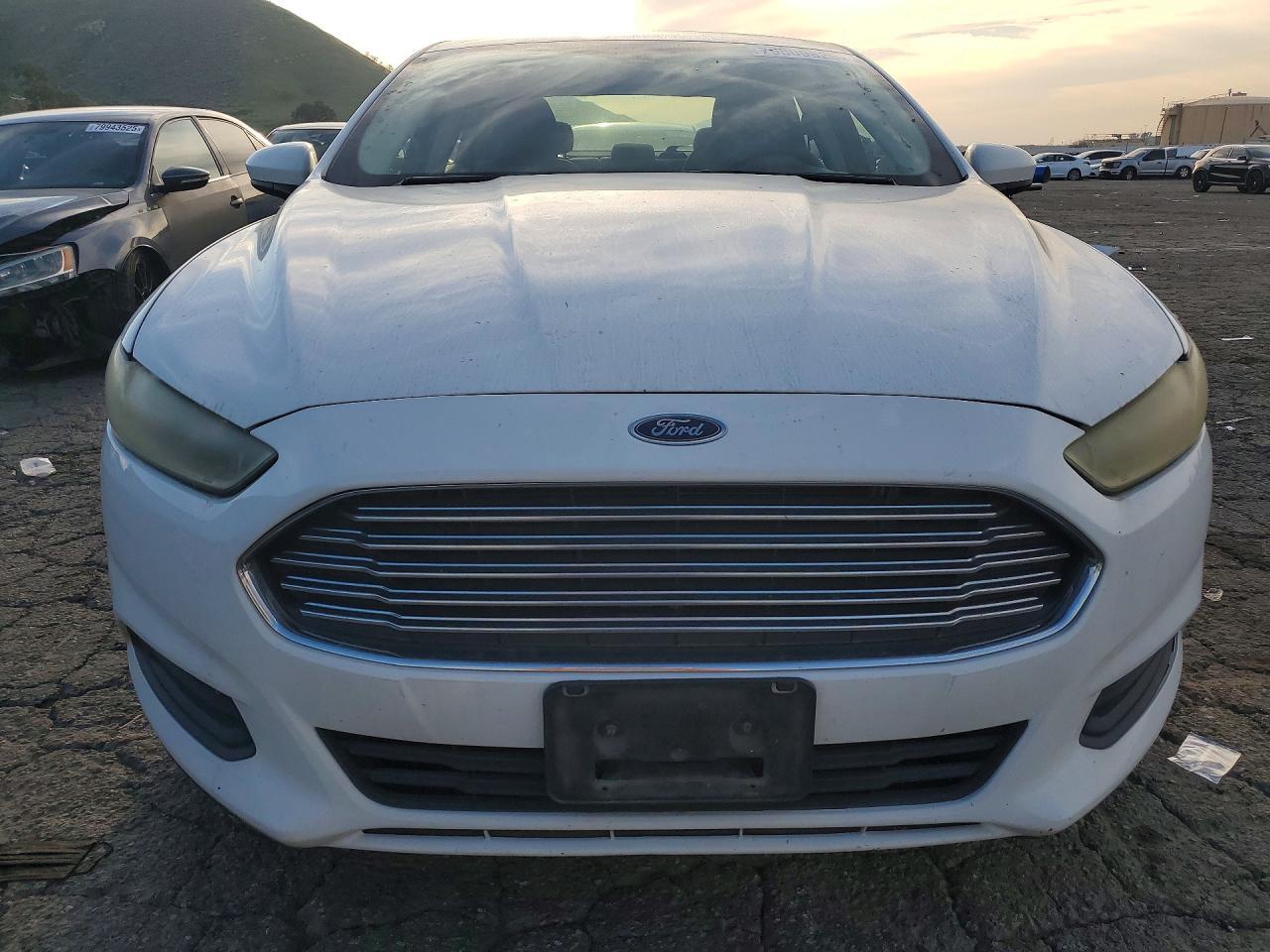 2014 Ford Fusion s