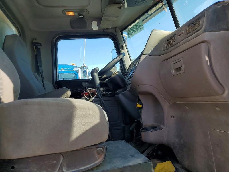 2015 Peterbilt 365 Dump Truck