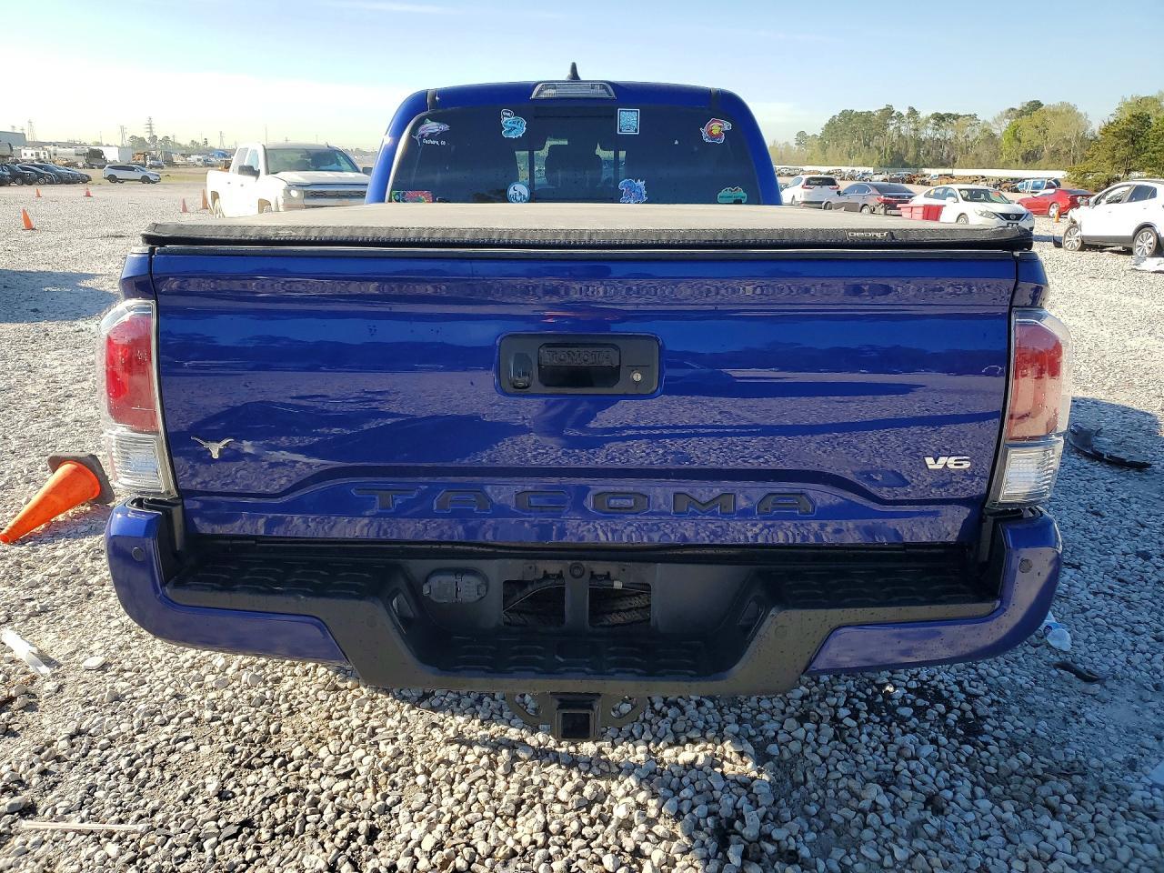 2022 Toyota Tacoma TRD Sport
