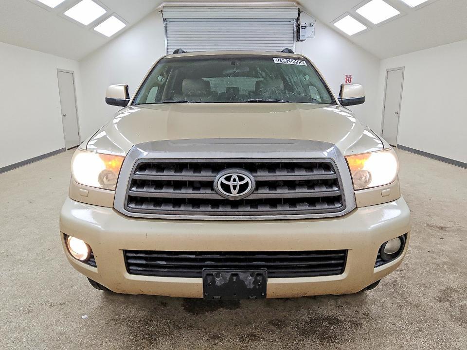 2010 Toyota Sequoia SR5
