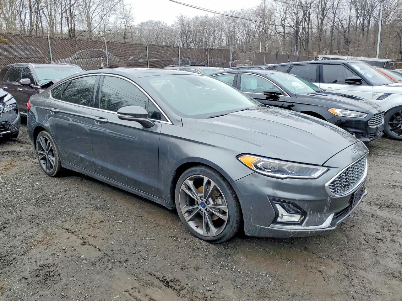 2020 Ford Fusion Titanium