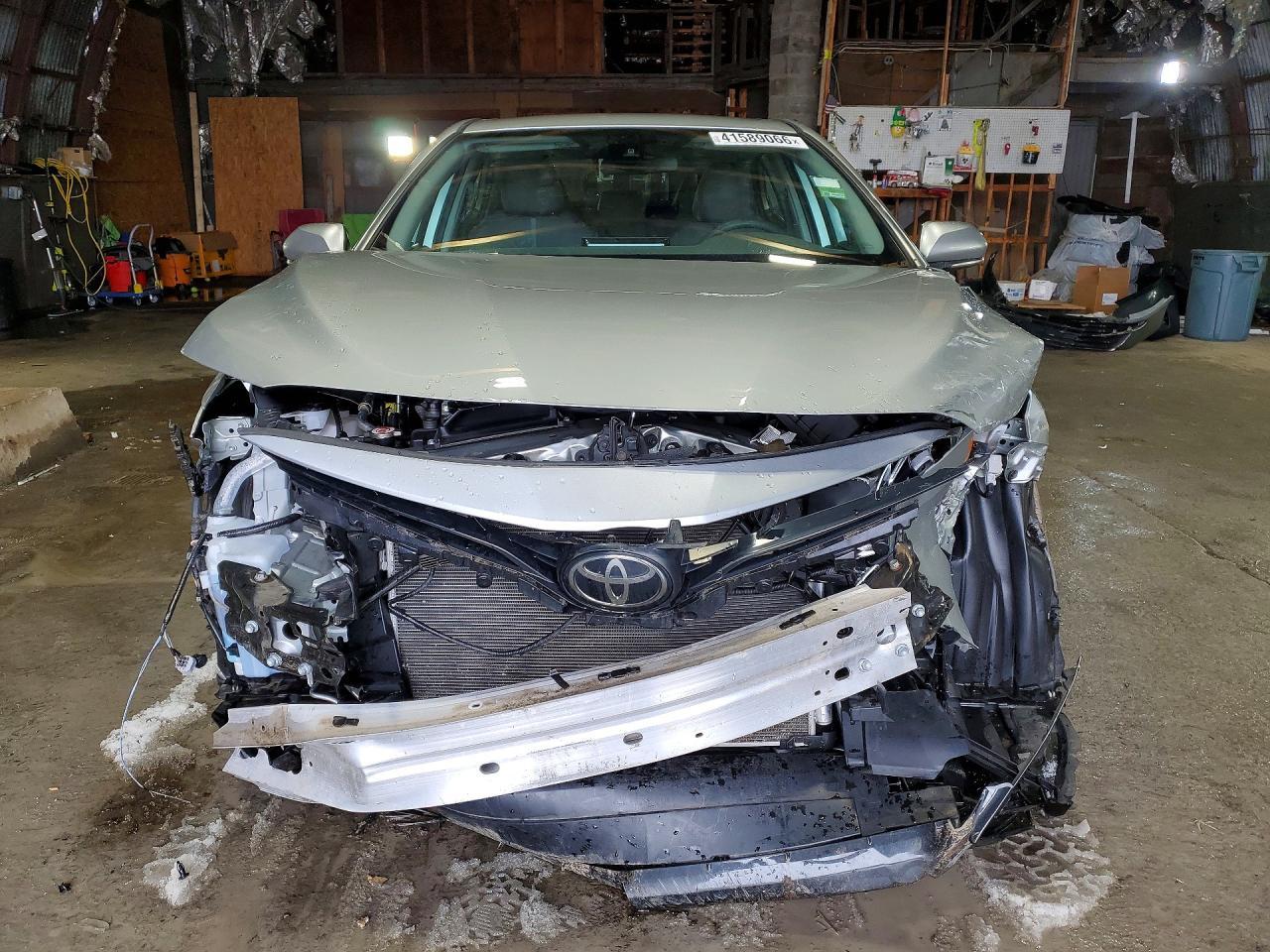 2021 Toyota Camry le