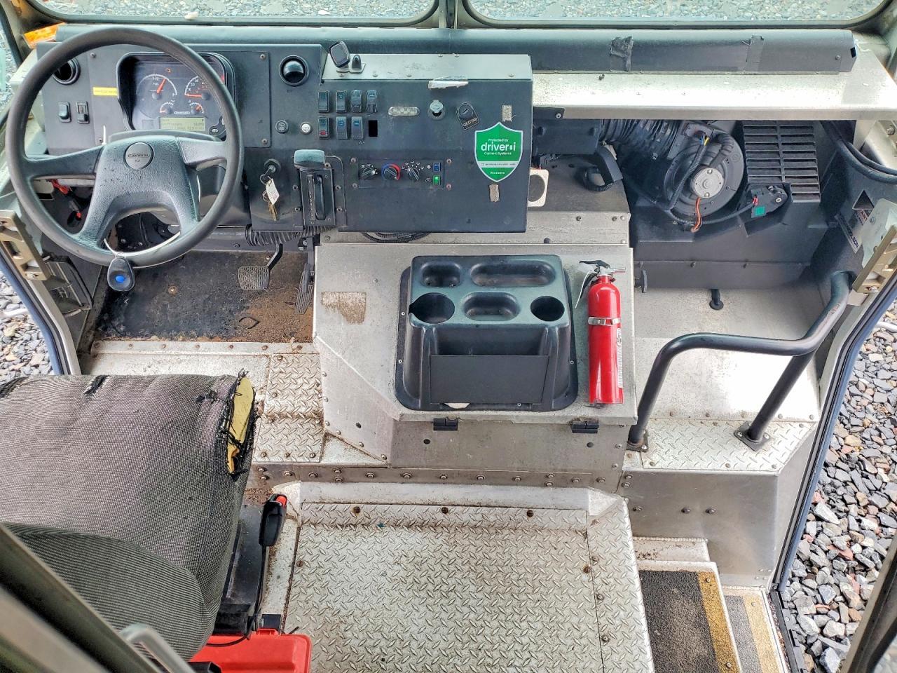 2020 Freightliner Chassis M Line WALK-IN Van