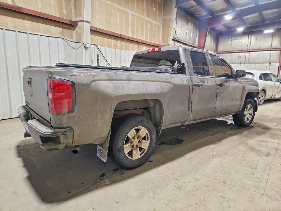 2017 Chev 1500 15 Crew 4X2