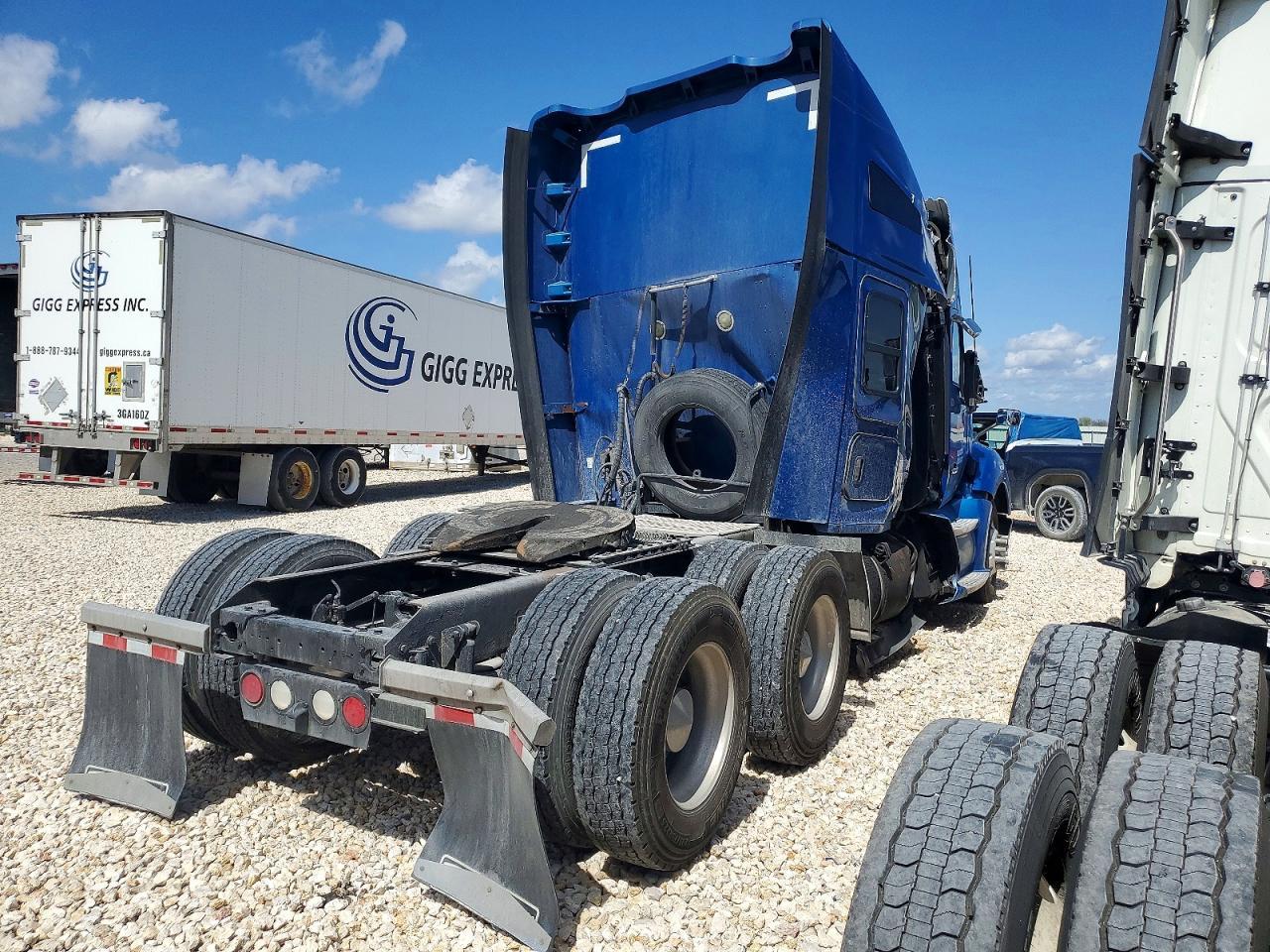 2015 Kenworth Construction T680