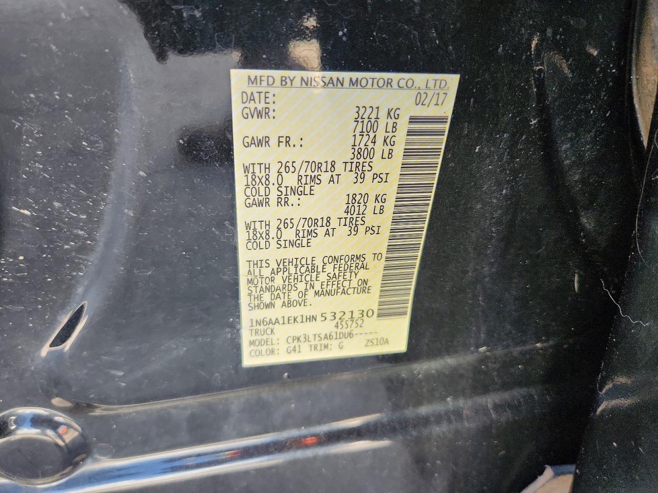 2017 Nissan Titan SV