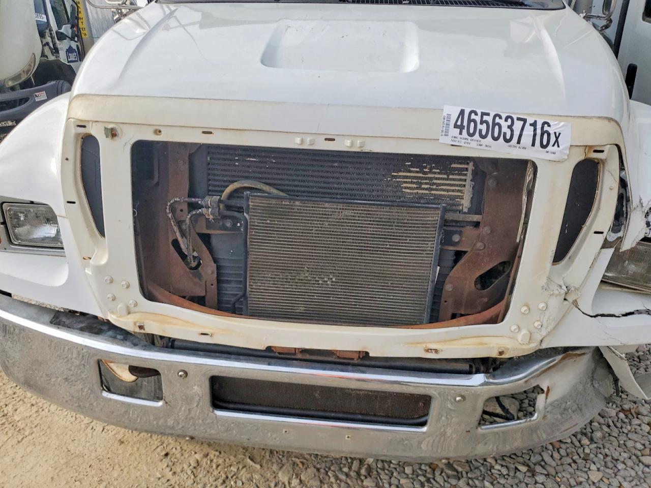 2005 Ford F750 Super Duty