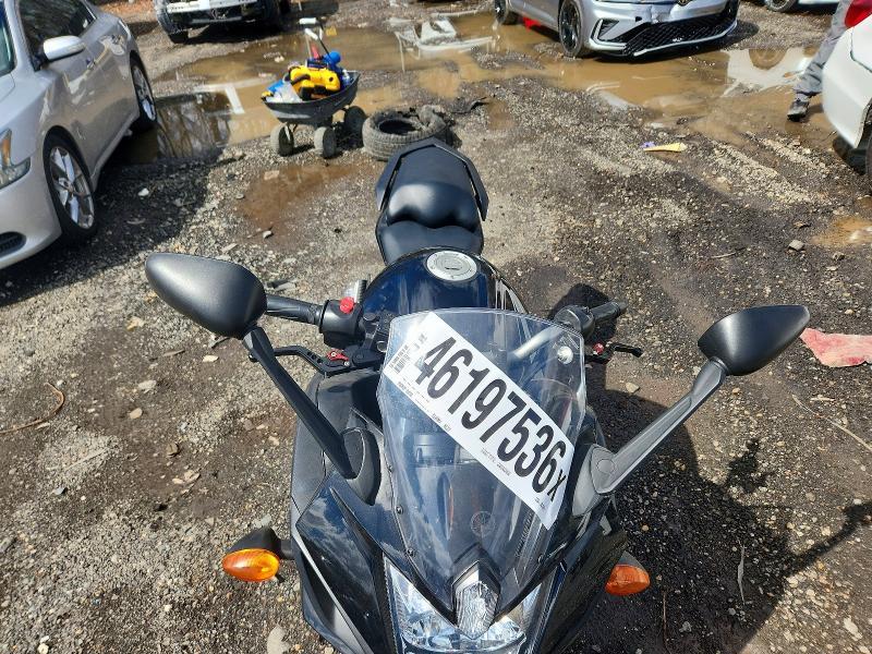 2009 Yamaha FZ6 R