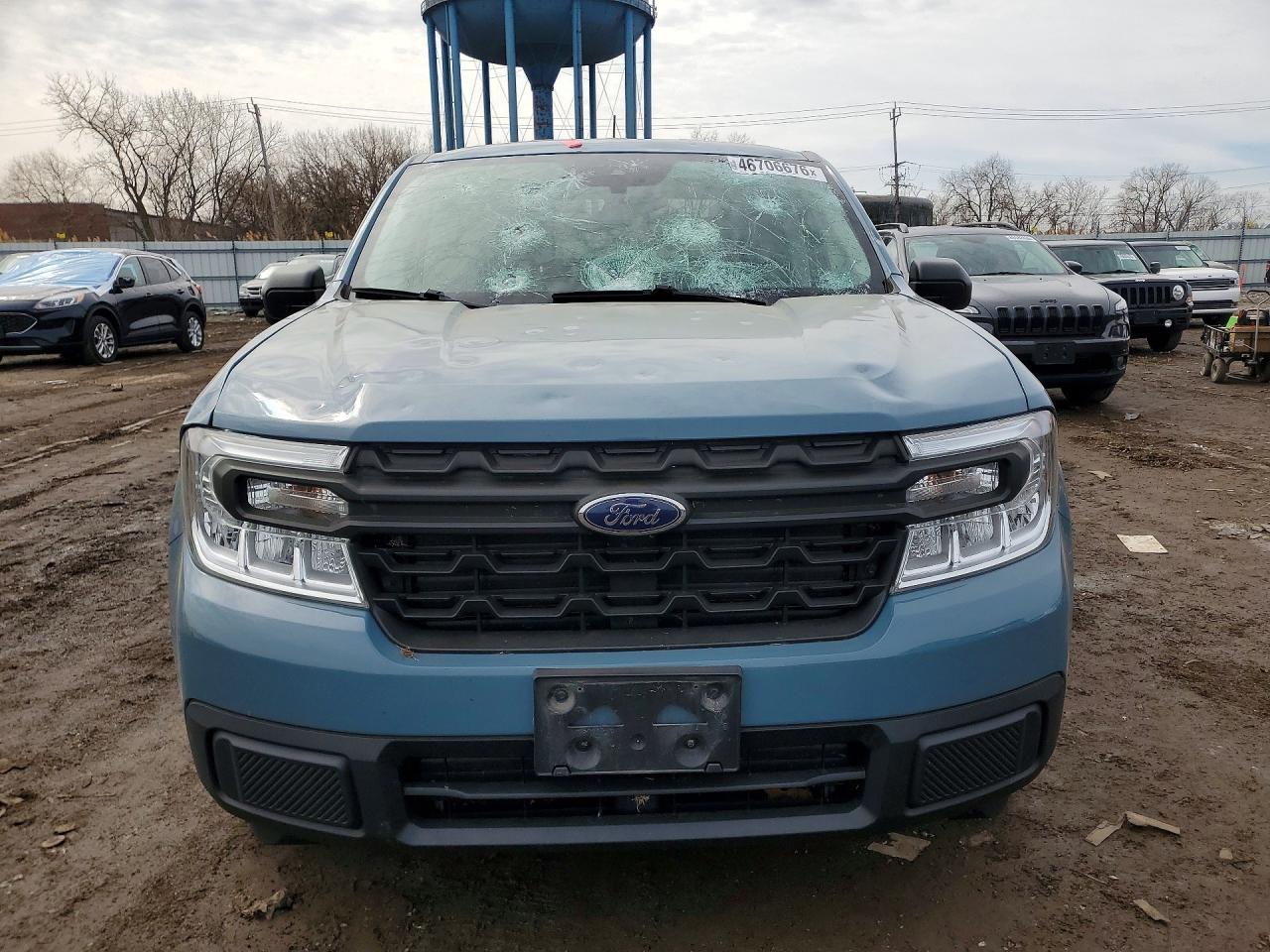 2022 Ford Maverick XL