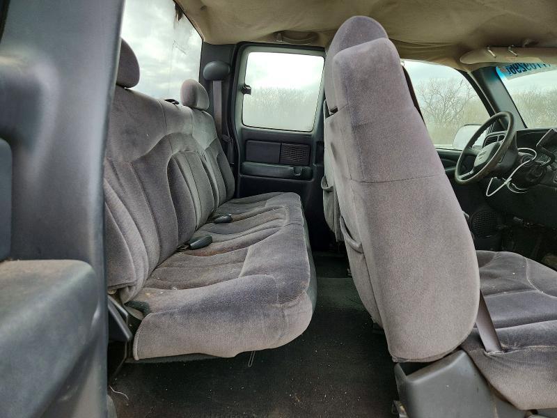 2002 GMC New Sierra C1500