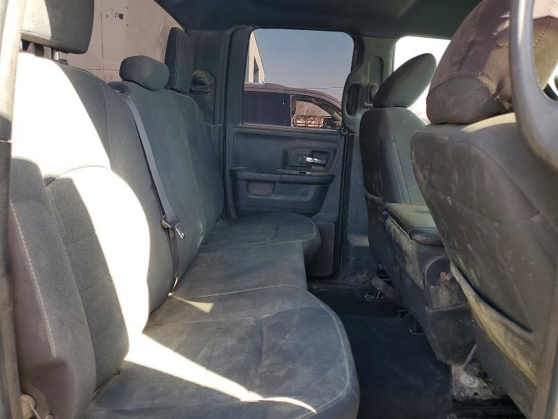 2022 Dodge RAM 1500 Classic SLT