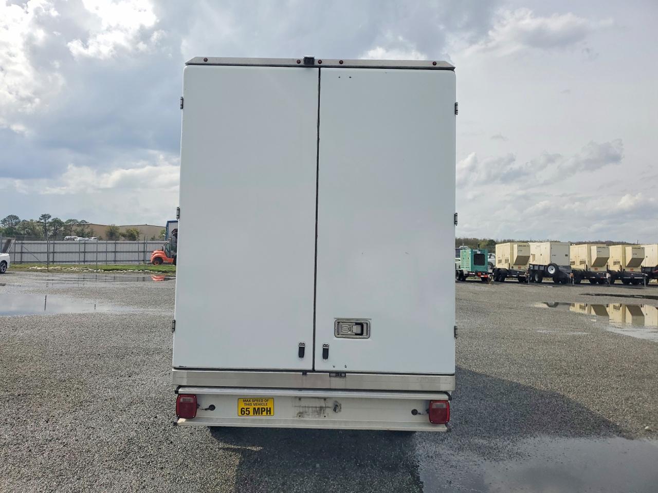 2020 Ford Transit Delivery Truck