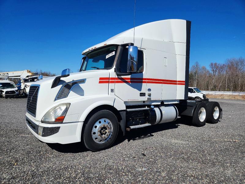 2017 Volvo VN VNL