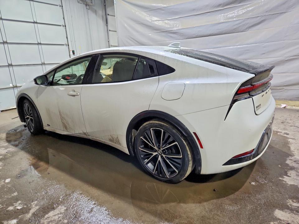 2023 Toyota Prius xle