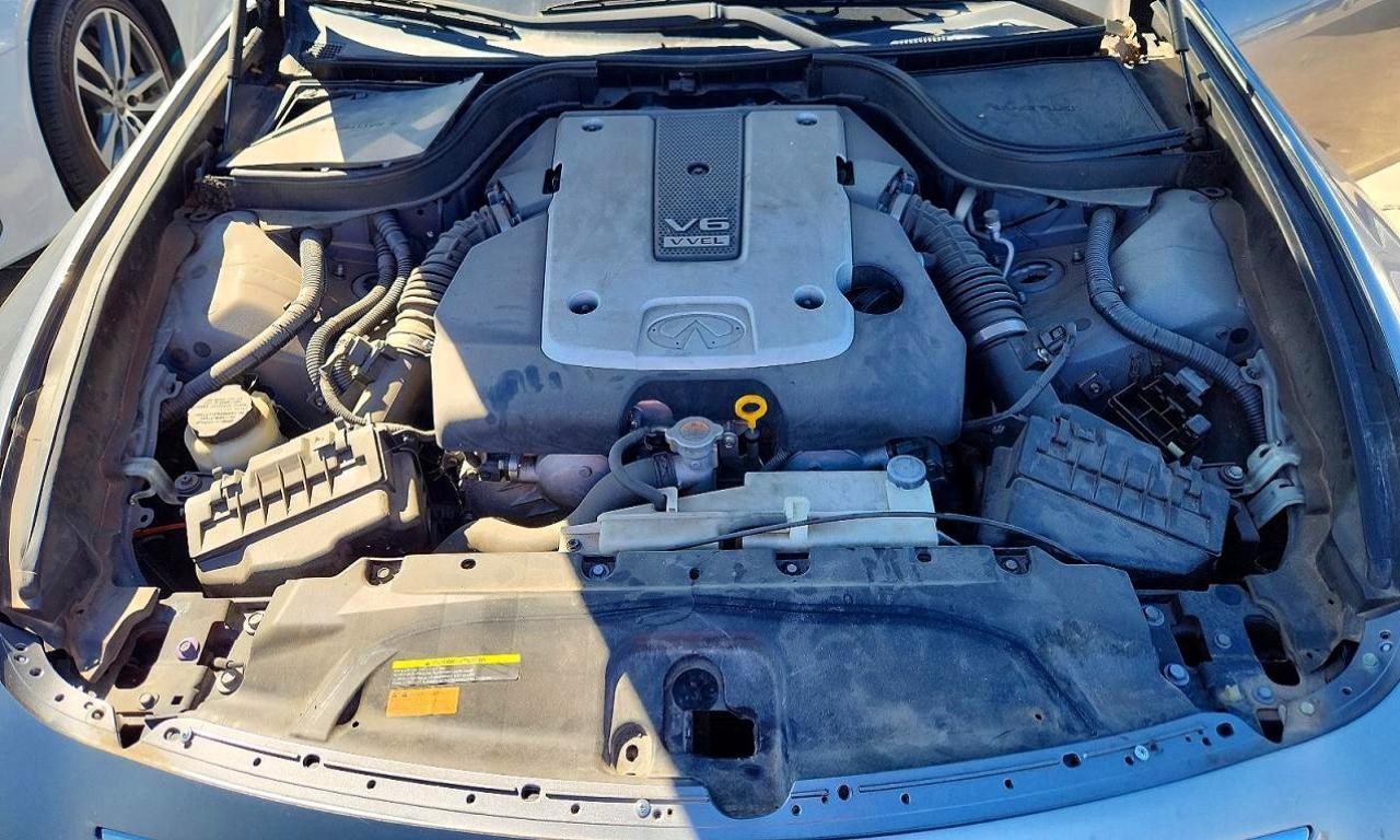 2015 Infiniti Q40 Base