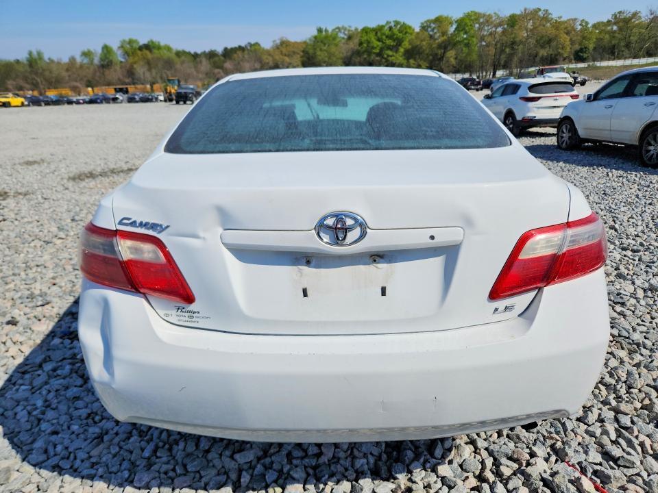 2009 Toyota Camry le