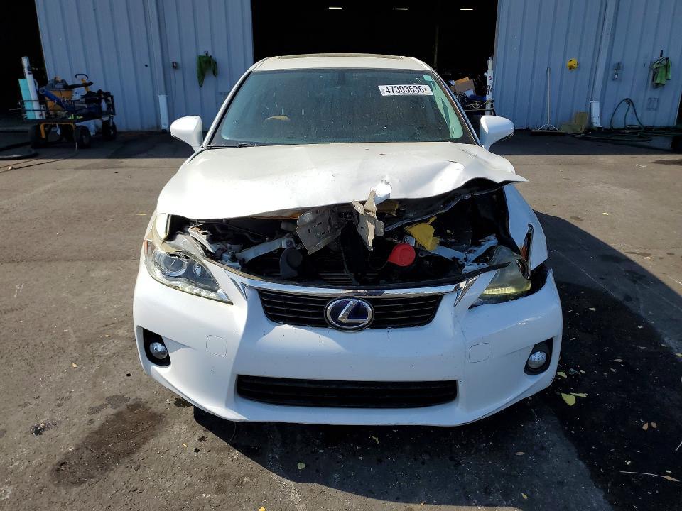 2013 Lexus Ct 200h Base