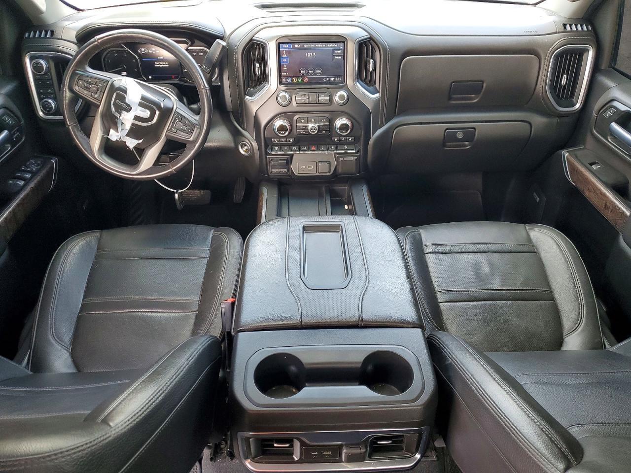 2022 GMC Sierra K2500 Denali