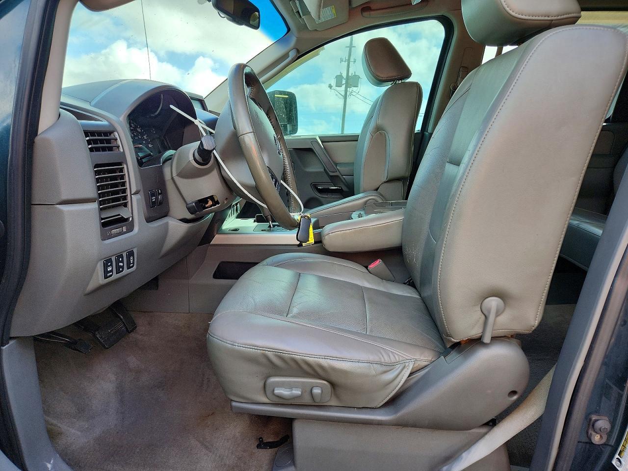 2007 Nissan Titan XE FFV