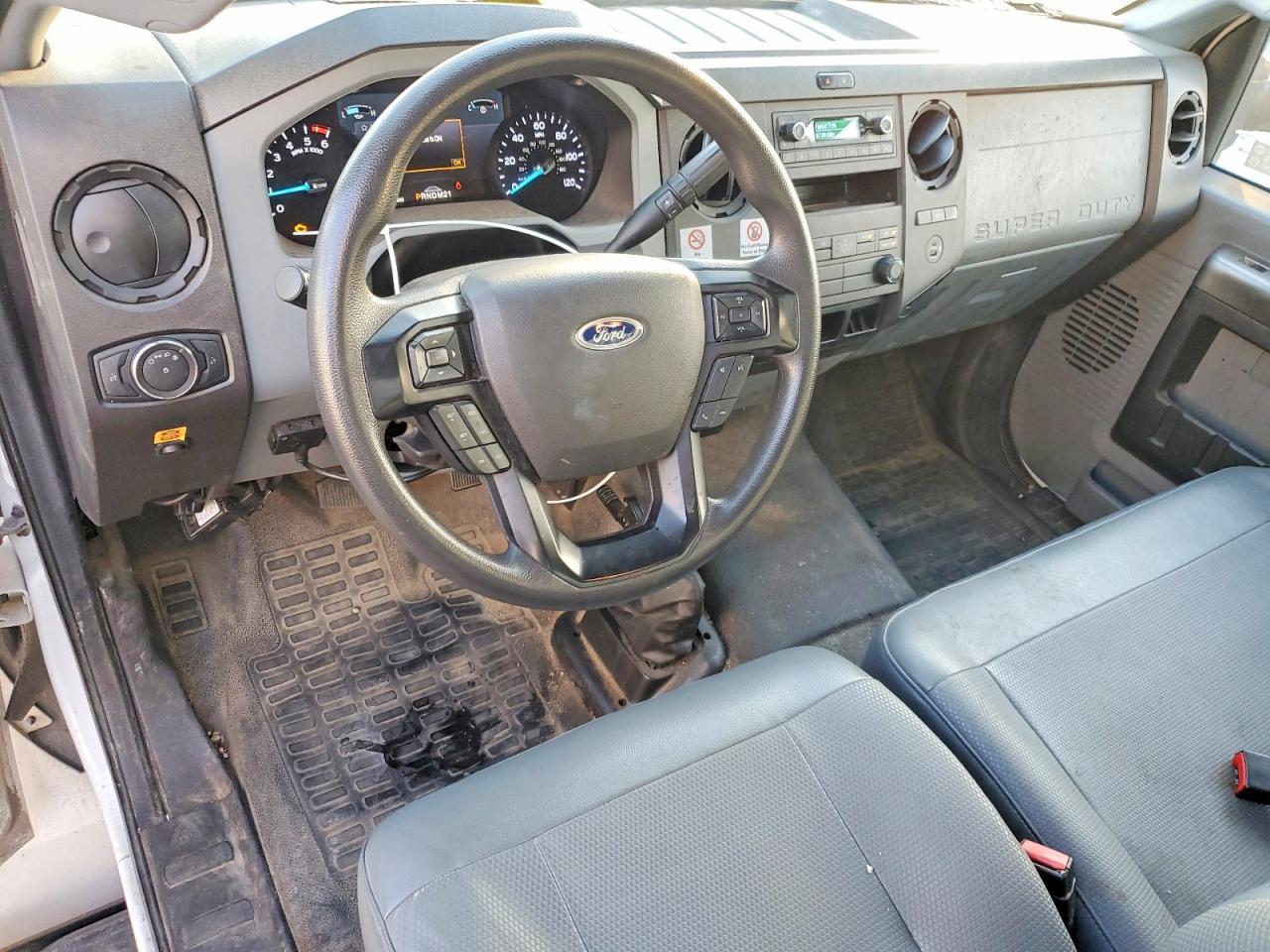 2022 Ford F650 Super Duty BOX Truck