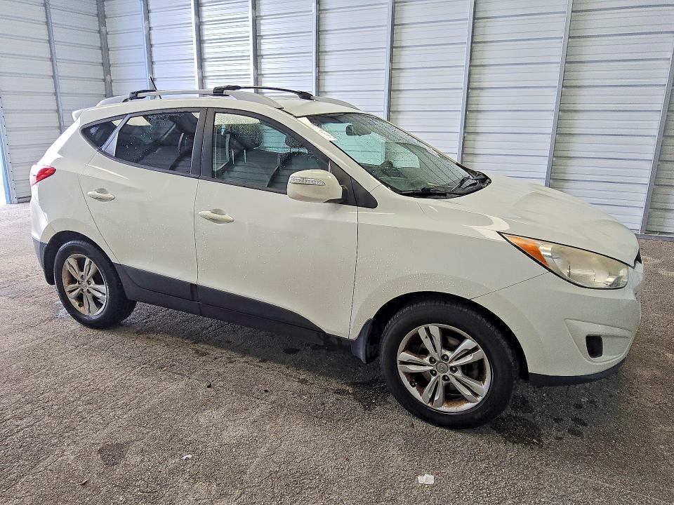 2012 Hyundai Tucson gls