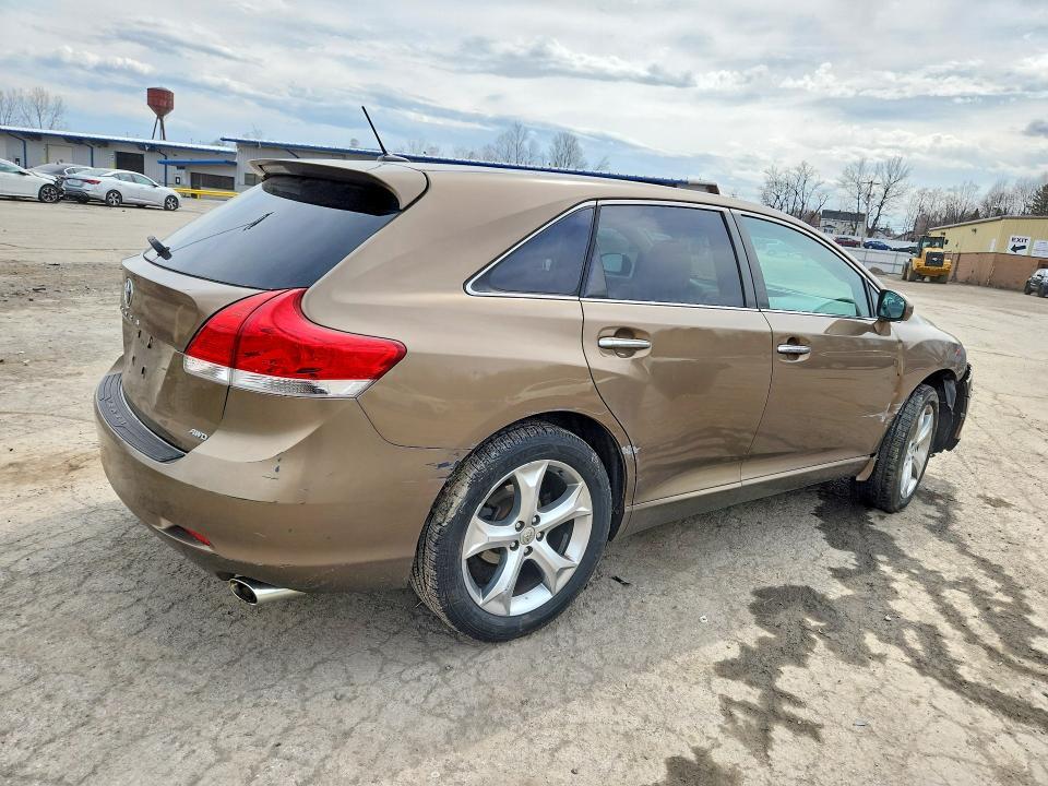 2009 Toyota Venza awd V6