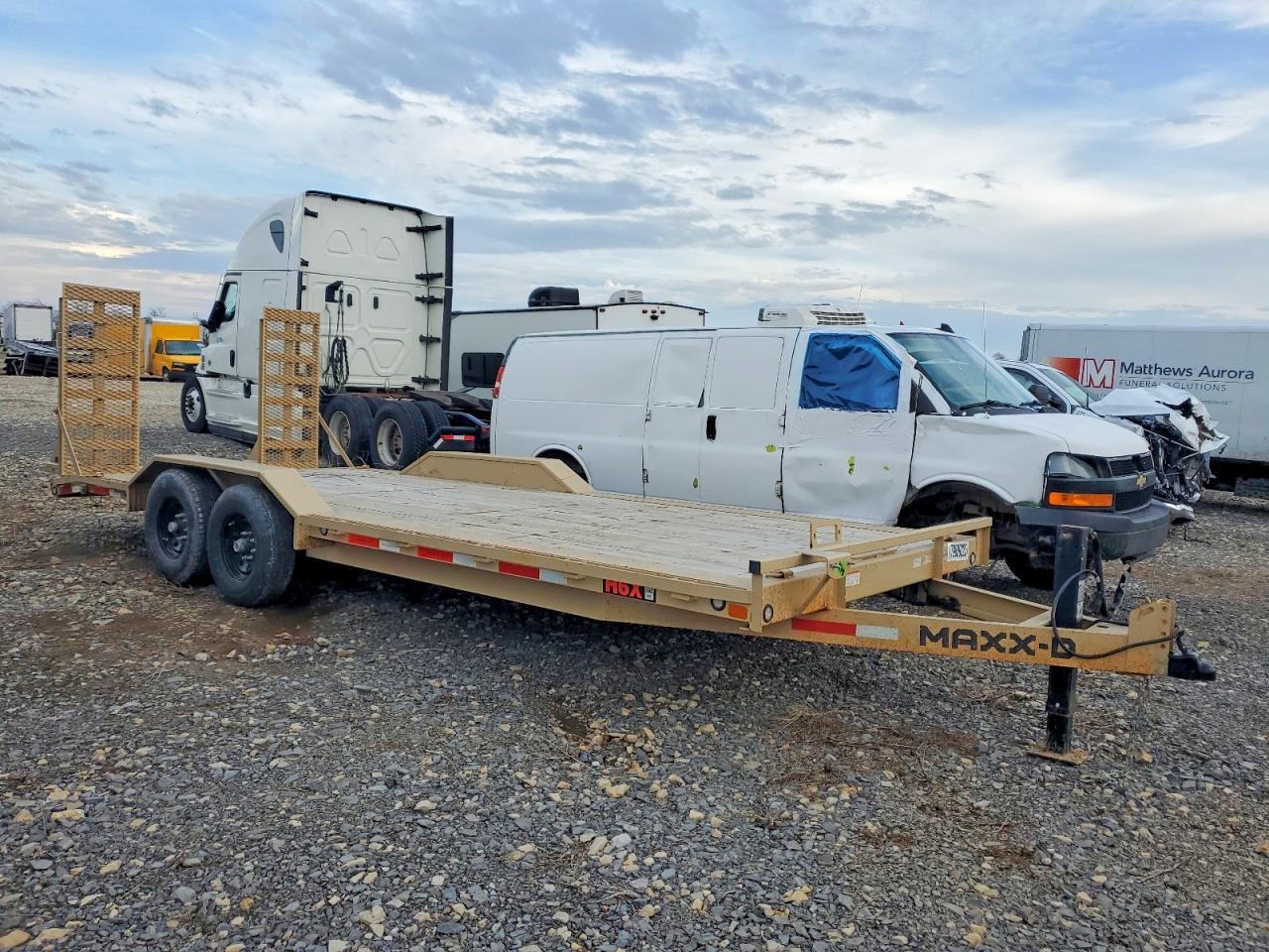 2023 Unknown 2023 MAXX-D Equipment Trailer