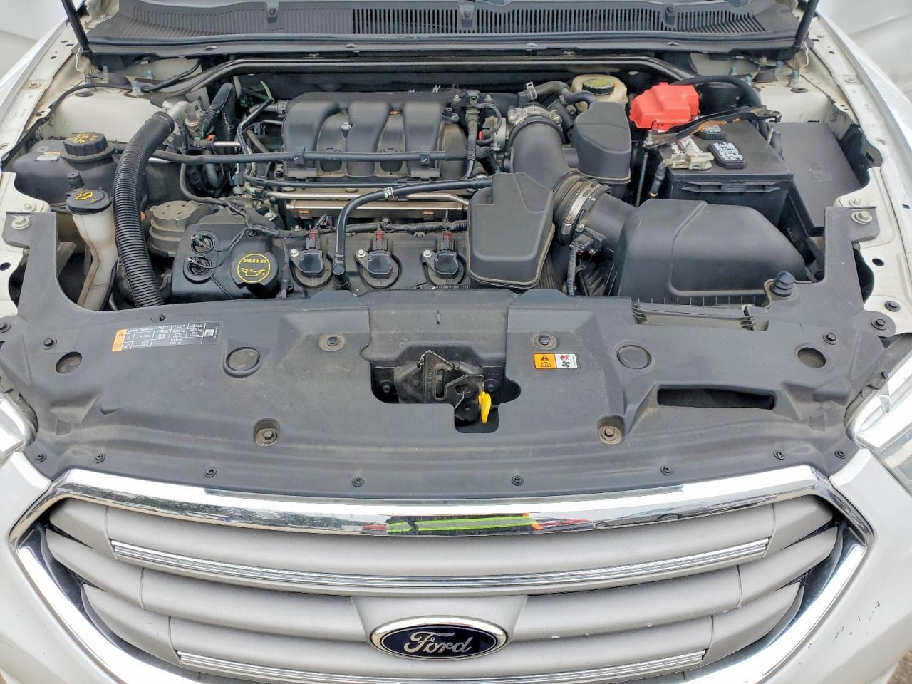2014 Ford Taurus sel