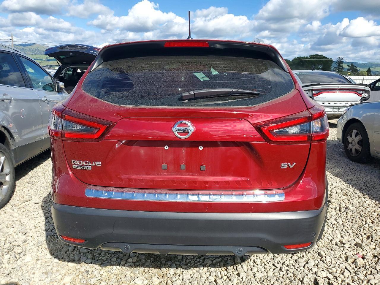 2020 Nissan Rogue Sport sv