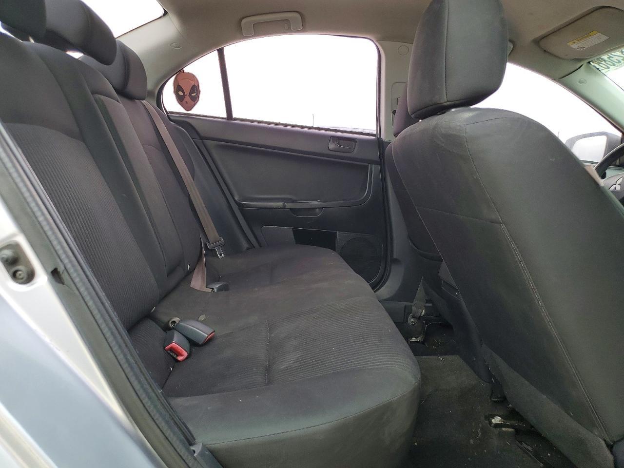 2015 Mitsubishi Lancer es