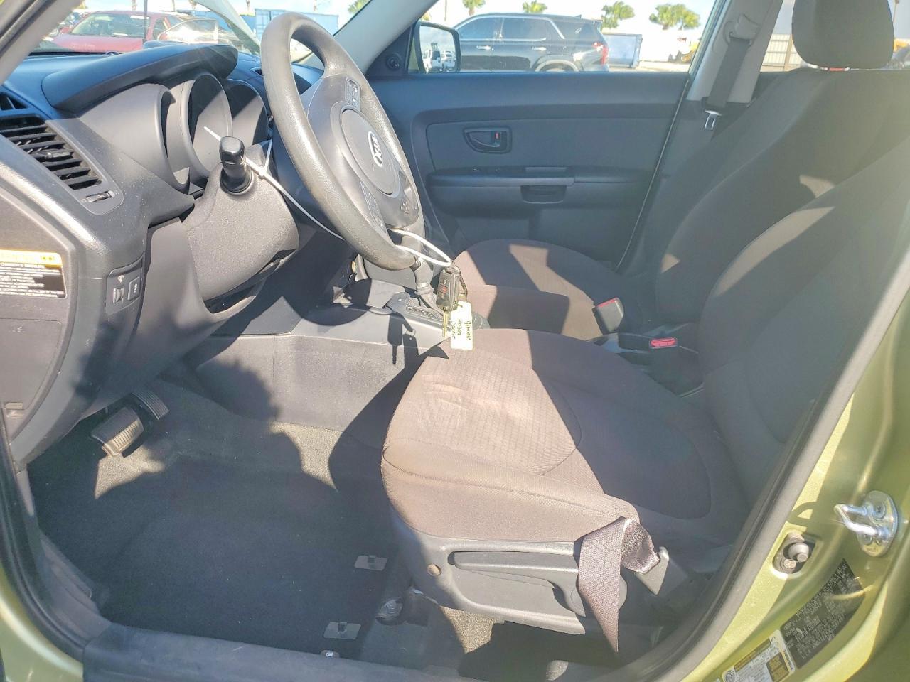 2013 KIA Soul Base
