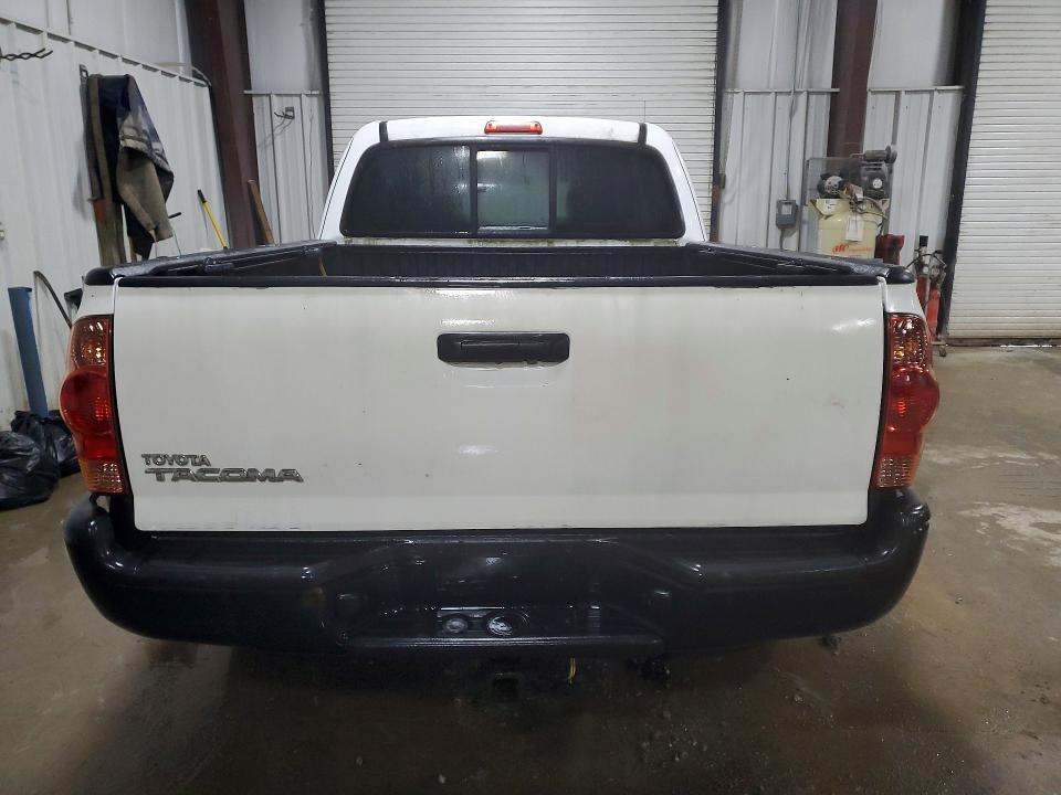 2015 Toyota Tacoma Base
