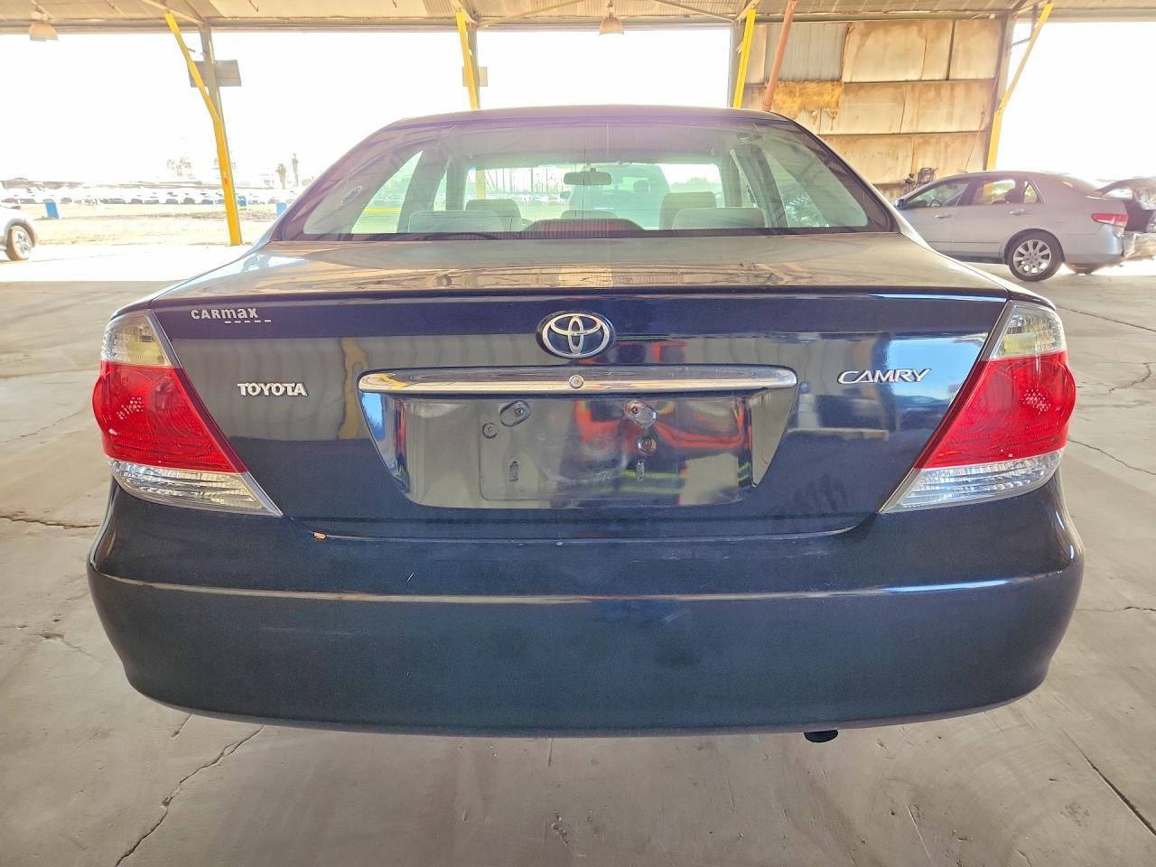 2006 Toyota Camry Standard